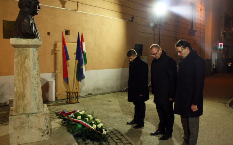 A kommunista diktatúrák áldozataira emlékeztek