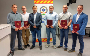 Öt pápai mentős kapott elismerést a Mentők Napja alkalmából