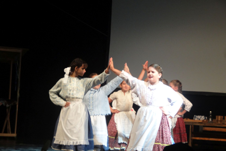 Pápai Csülök Cicege és Bor Fesztivál (2017) - Megnyitó, Betyár Monda Mentén Csokorba Szedett Vadvirág