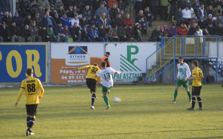 Április 10-én pótolják az elmaradt meccset