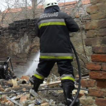 Szemét égett a belvárosban