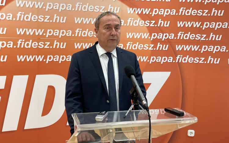 Dr. Kovács Zoltán: A baloldal nemet mondott ma a békére