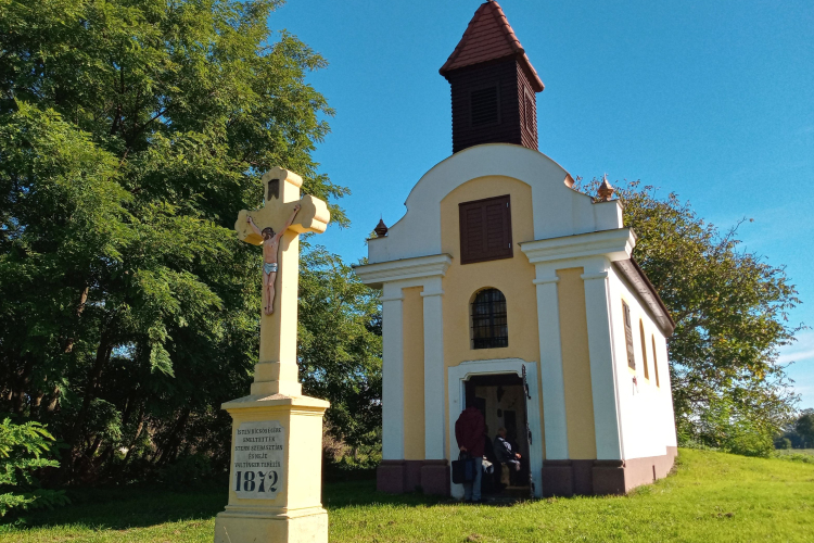 Legyen harang a Pápa közeli, csárdapusztai kápolnában!