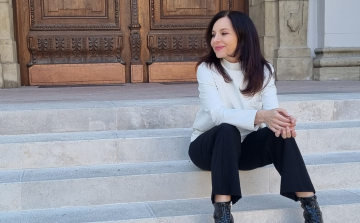 Elsőként Pápán mutatja be új műsorát Zséda!