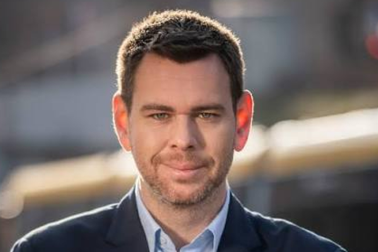 Vitézy Dávid: megújul a népligeti buszállomás utastájékoztatási rendszere