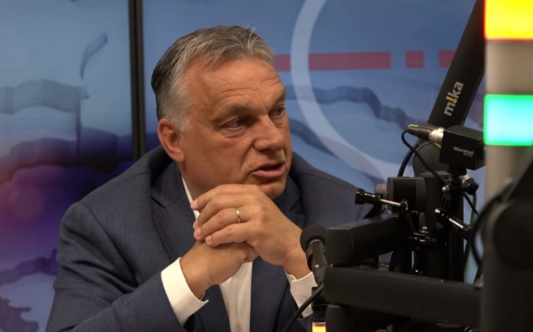 Orbán Viktor: Szupercsapatot küldünk Pápára!