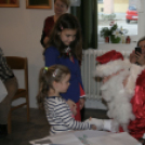 A Szegfű Klubba is megérkezett a Mikulás