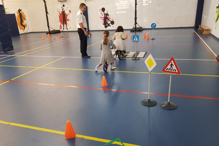 Közlekedésbiztonsági foglalkozás angol nyelven