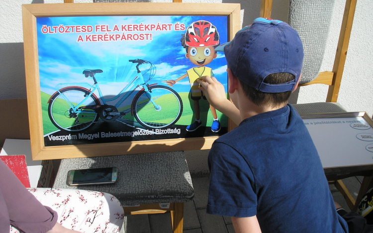 Nyílt napot tartottak a Pápai Rendőrkapitányságon