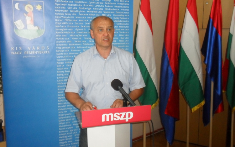 Grőber Attila: A sportról vegye le a kezét a politika