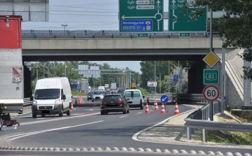 Hamarosan elkészül a 83-as főút győri bevezető szakaszának négysávosítása