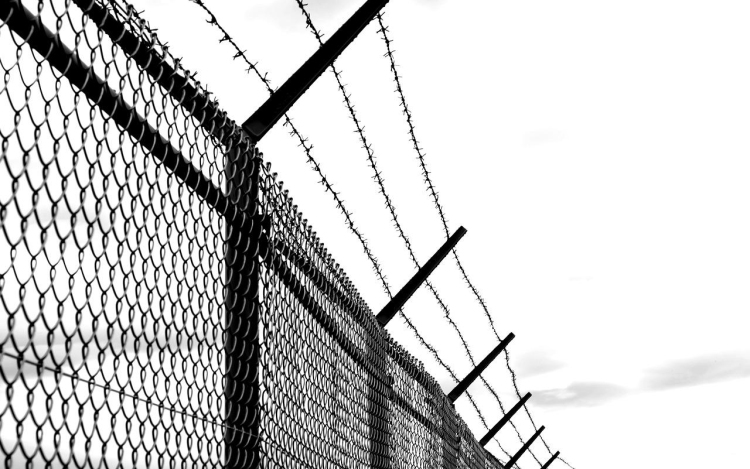 Illegális bevándorlás - Manfred Weber: Készen kell állni a kerítések építésére