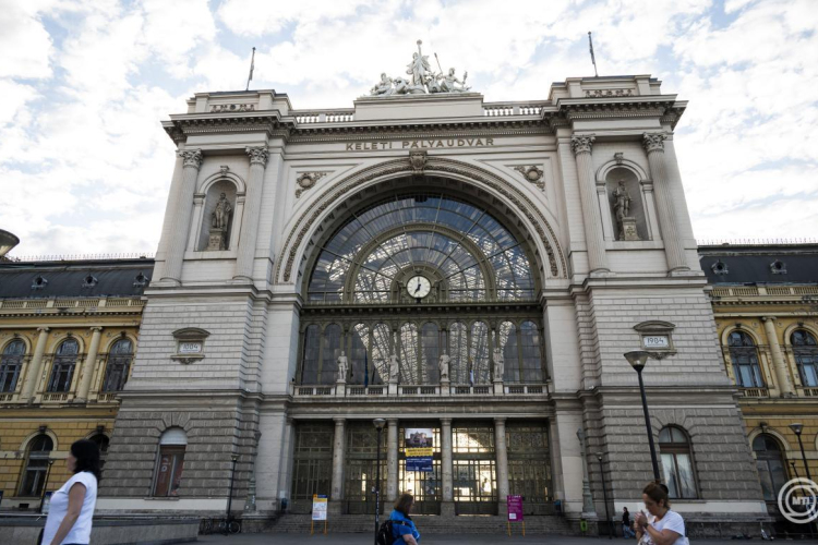 Megkezdődött a Keleti pályaudvar négy héten át tartó felújítása