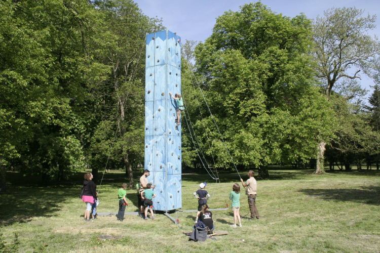 Mozdulj Pápa - 2016