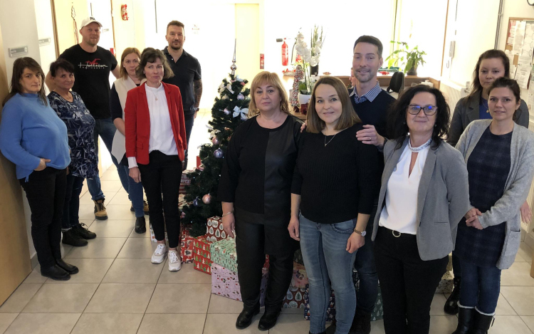 Idén is szerveznek cipősdoboz adománygyűjtő akciót a Pápai Polgárok