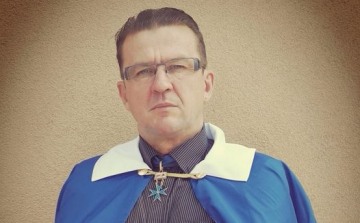 Kasza László nem viccel, tényleg elindul a polgármesterségért!