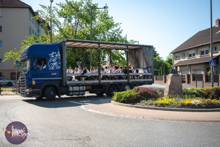 Ismét zenés ébresztőre indul a Pápa Város Fúvószenekara