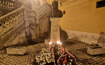 Pápán is megemlékeztek a kommunista diktatúrák áldozatairól