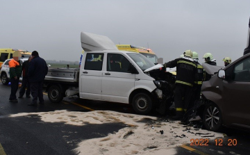19 baleset, köztük egy halálos kimenetelű az elmúlt napokban a megye útjain
