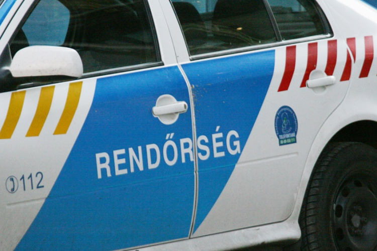 Járókelő segítette a körözött elfogását