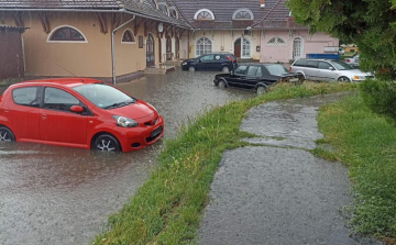 Képeken a pápai özönvíz