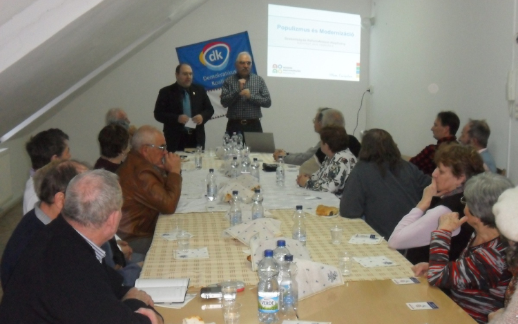 Bokros Lajos: A baloldali pártok egy részét a Fidesz pénzeli