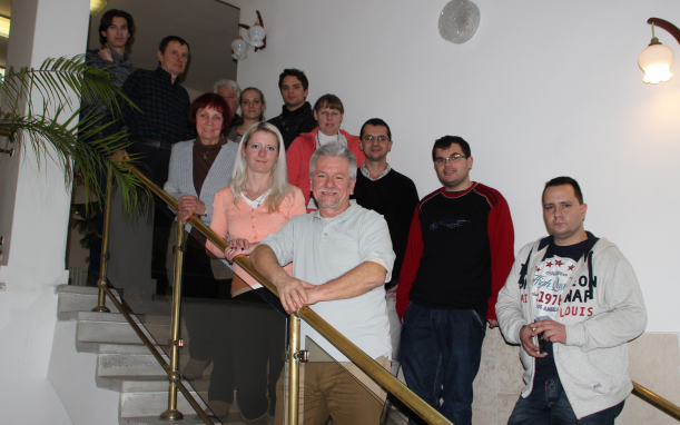 Minden eget kémlelőt szeretettel várnak