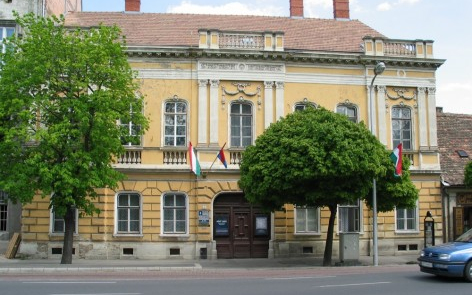 Betörtek a Kékfestő Múzeumba