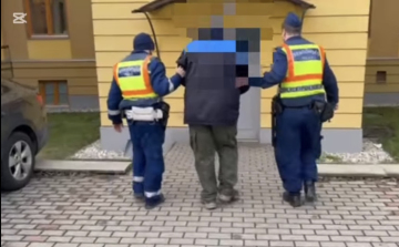 Rendőrség: Korábban is voltak kényszerképzetei a nagyteveli polgármester támadójának