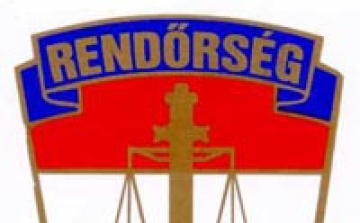 Kerti gépeket és kerékpárokat loptakt