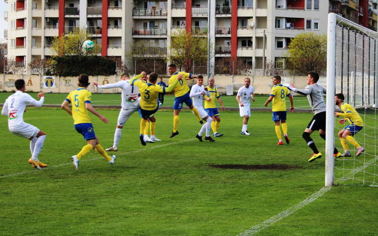 Közel volt az idegenbeli sikerhez a Perutz