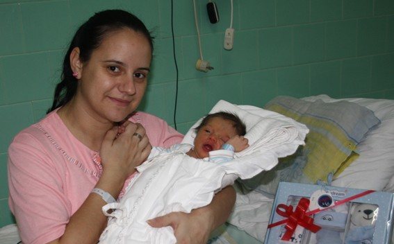 Íme Raul, az év első pápai babája