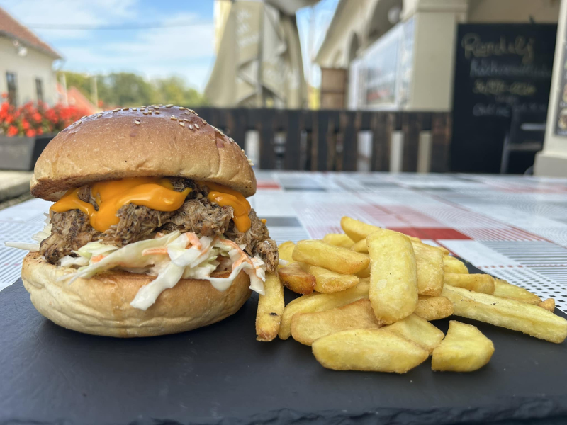 Jack Bár és Konyhája - Pápa