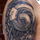 Biomechanikus tetoválások