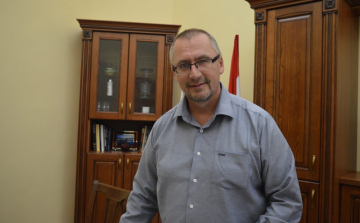 Több felsőoktatásban részt vevő diákot támogatna a pápai önkormányzat