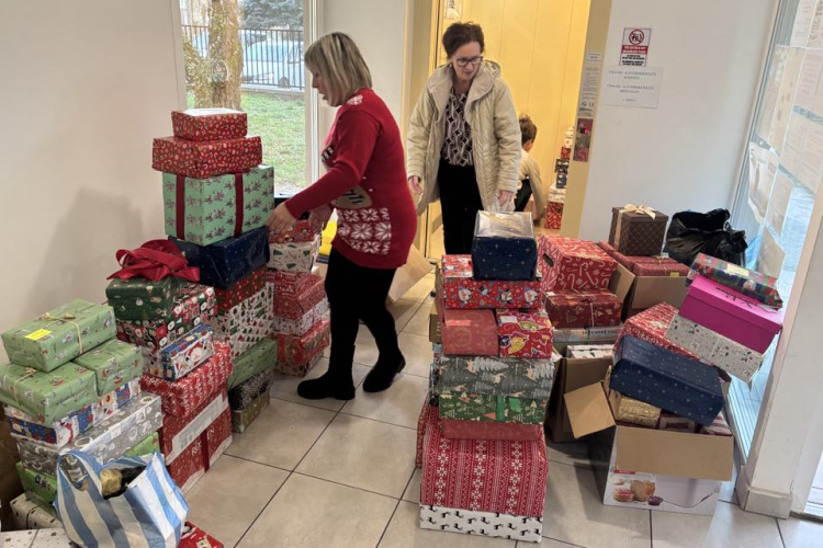 Idén is várják a cipősdoboz adományokat a Pápai Polgárok