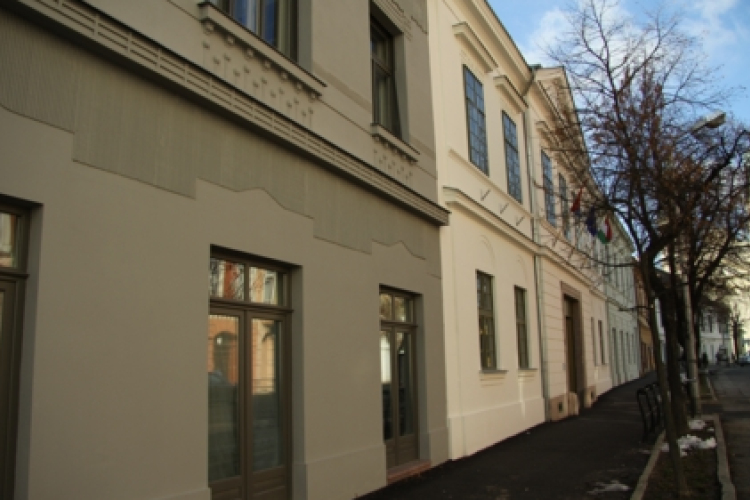 Sztrájkol az önkormányzat