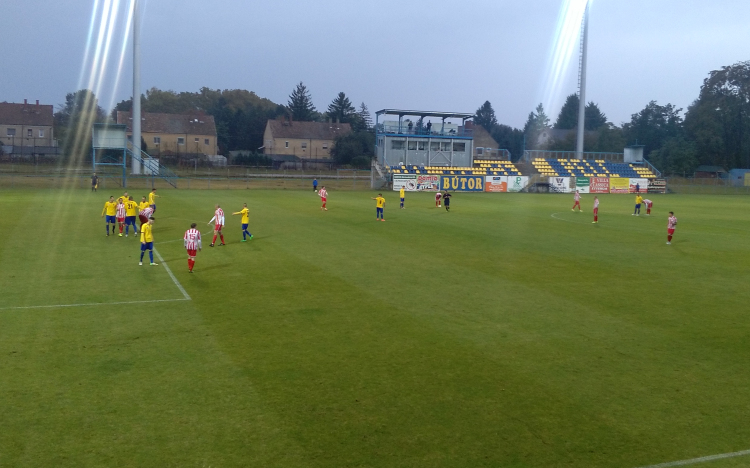 Fontos meccsen kapott ki a Perutz