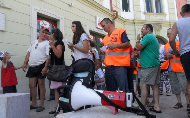 Sztrájk lehet a húsgyárban - levélben fordultak a polgármesterhez