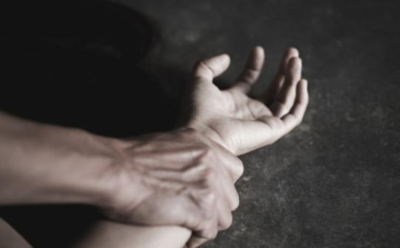 Volt párját zaklatta, bántalmazta a 60 éves férfi