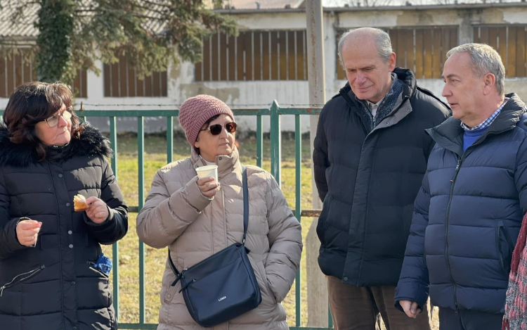 Egyértelmű üzenetet küldtek a pápaiak tegnap!