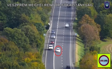 Drónnal ellenőrizték a forgalmat a rendőrök Városlődnél