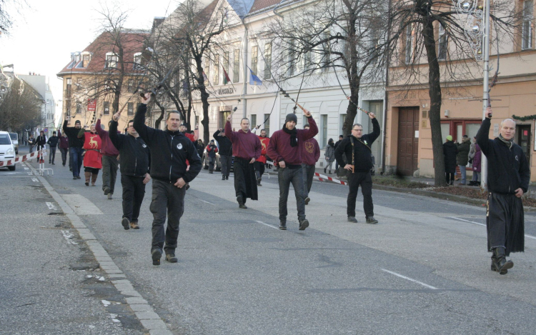 Jubileumi ostormenet, az év utolsó napján
