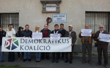 Tiszteld mindenkiben az emberi méltóságot! - 210 éve született Deák Ferenc