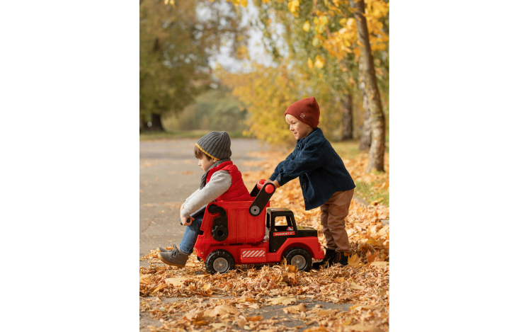 Gyereknek a szabadban a helye