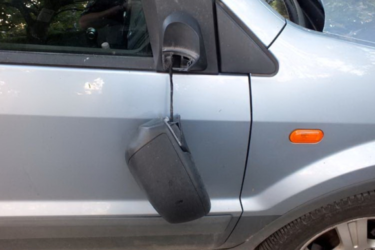 Fiatalok rongáltak a városban