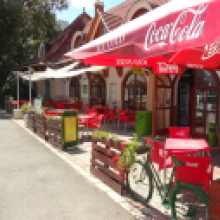 Viktória Önkiszolgáló Gyorsétterem- Pápa