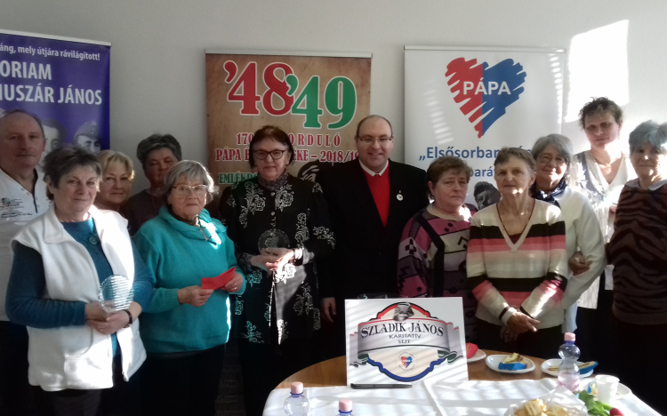 Szladik János emlékezete és a Vajda Péter-emlékplakettek átnyújtása