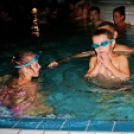 Fürdőztek az éjszakában