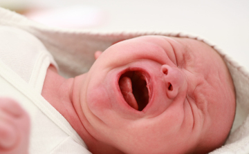 Kis híján halálra rázta gyermekét a pszichiátriát is megjárt anya